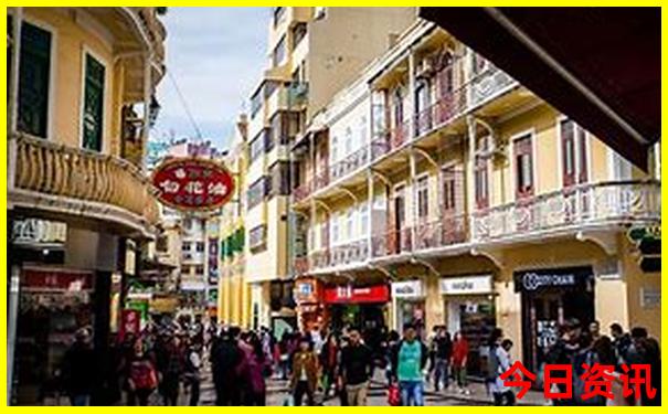 带70岁老人旅游